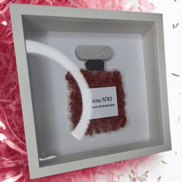 Cadre parfum personnalisable en fleurs roulées – Cadeau élégant et unique