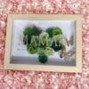 Cadre “Maman je t’aime” personnalisé – Fleurs en papier et papillons dorés