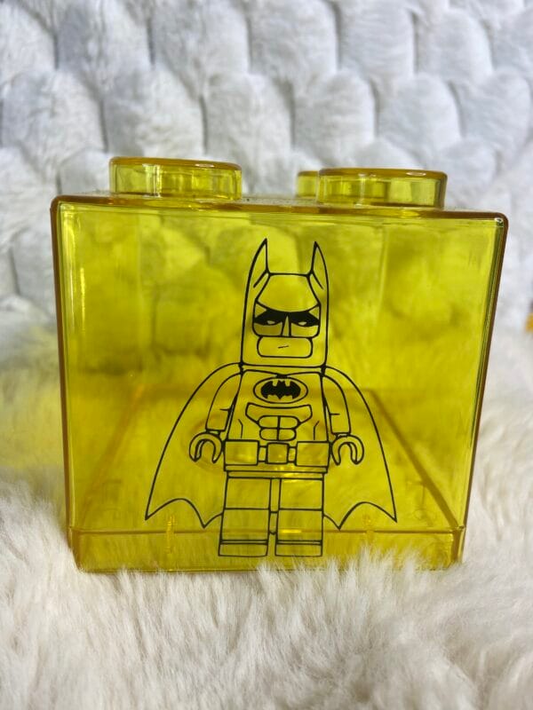 img_1009 Tirelire “Lego” jaune
