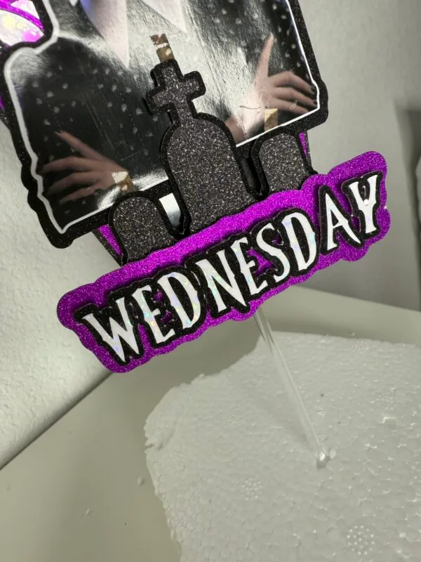 Cake topper Wednesday Mercredi Addams